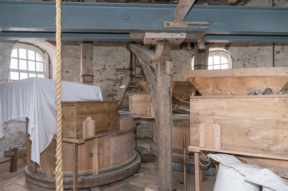 11, Molen 01550 Catharina (Schijndel), Marcel van Nies (12-11-2016) | Database Nederlandse molens