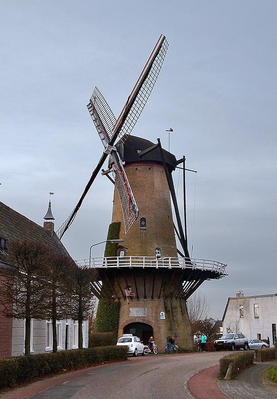 Molen 02592 De Arend (Terheijden), Tony Hop (29-12-2015) | Database Nederlandse molens