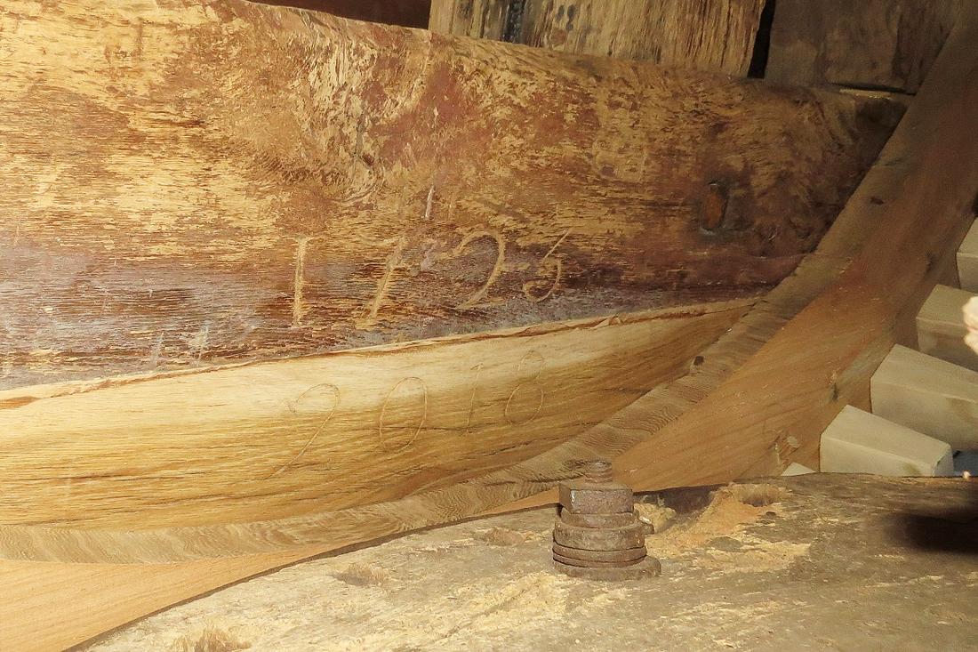 13, Molen 01931 Windlust (Vorstenbosch), Gerard Sturkenboom (3-8-2018)1723 2018 | Het door molenmaker Coppes gerestaureerde bovenwiel. | Database Nederlandse molens