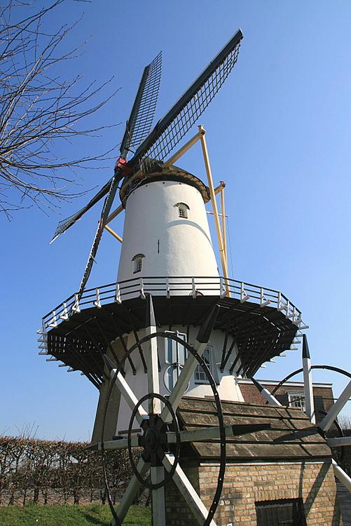 4, Molen 01864 D'Orangemolen (Willemstad), John Scholte (21-3-2011). | Database Nederlandse molens