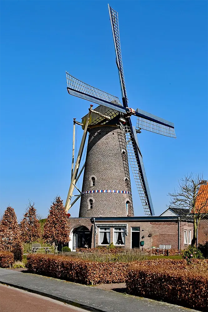 Molen 02497 Zilster Molen (Veldhoven-Zeelst), Jan Kraker (9-3-2022) | Database Nederlandse molens