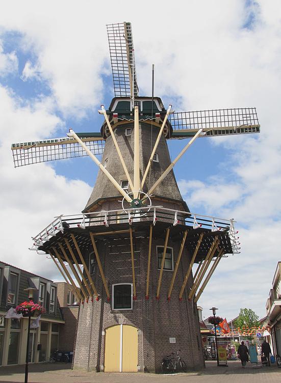 2, Molen 00969 De Leeuw (Aalsmeer), Piet Glasbergen (14-6-2014) | Database Nederlandse molens