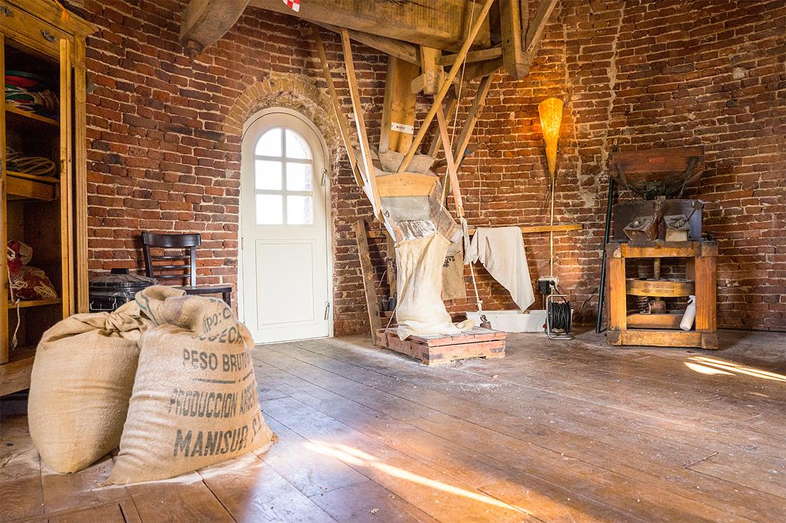 8, Molen 01968 De Korenbloem (Mill), Marcel van Nies (16-8-2016) | Database Nederlandse molens