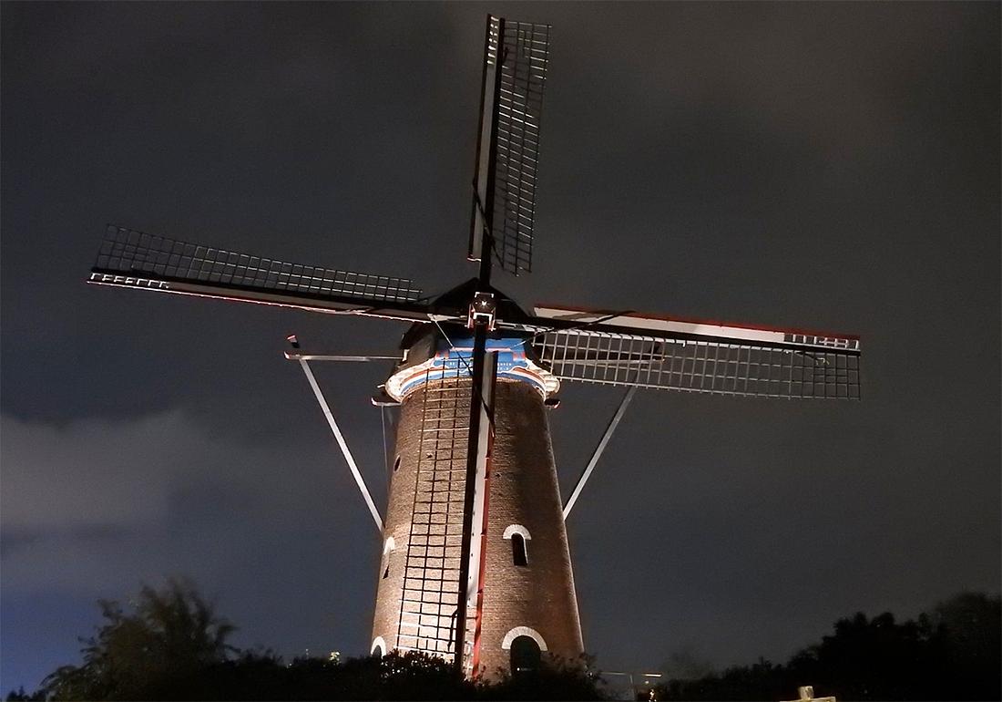 4, Molen 01646 De Twee Vrienden (Bergen op Zoom), Frank van Tiggelen (20-10-2020) | Database Nederlandse molens