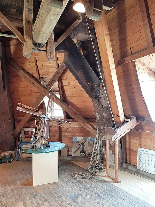 8, Molen 01871 Assumburg (Nieuw-Vossemeer), Pieter Zuijkerbuijk (18-5-2019) | Database Nederlandse molens