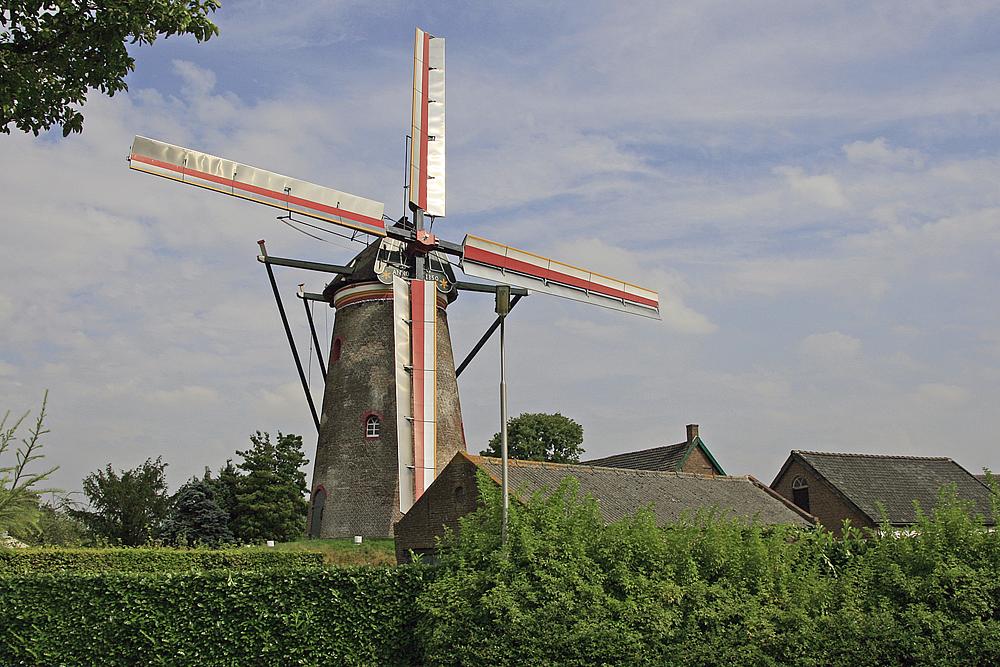 1, Molen 01277 (Naamloos) (Nispen), Ton Koorevaar (21-8-2012) | Database Nederlandse molens