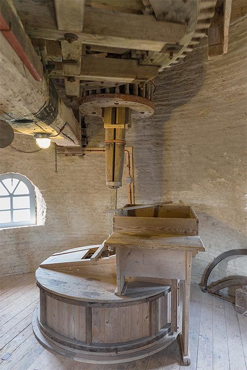 15, Molen 01277 (Naamloos) (Nispen), Marcel van Nies (10-9-2016). 16der | Database Nederlandse molens