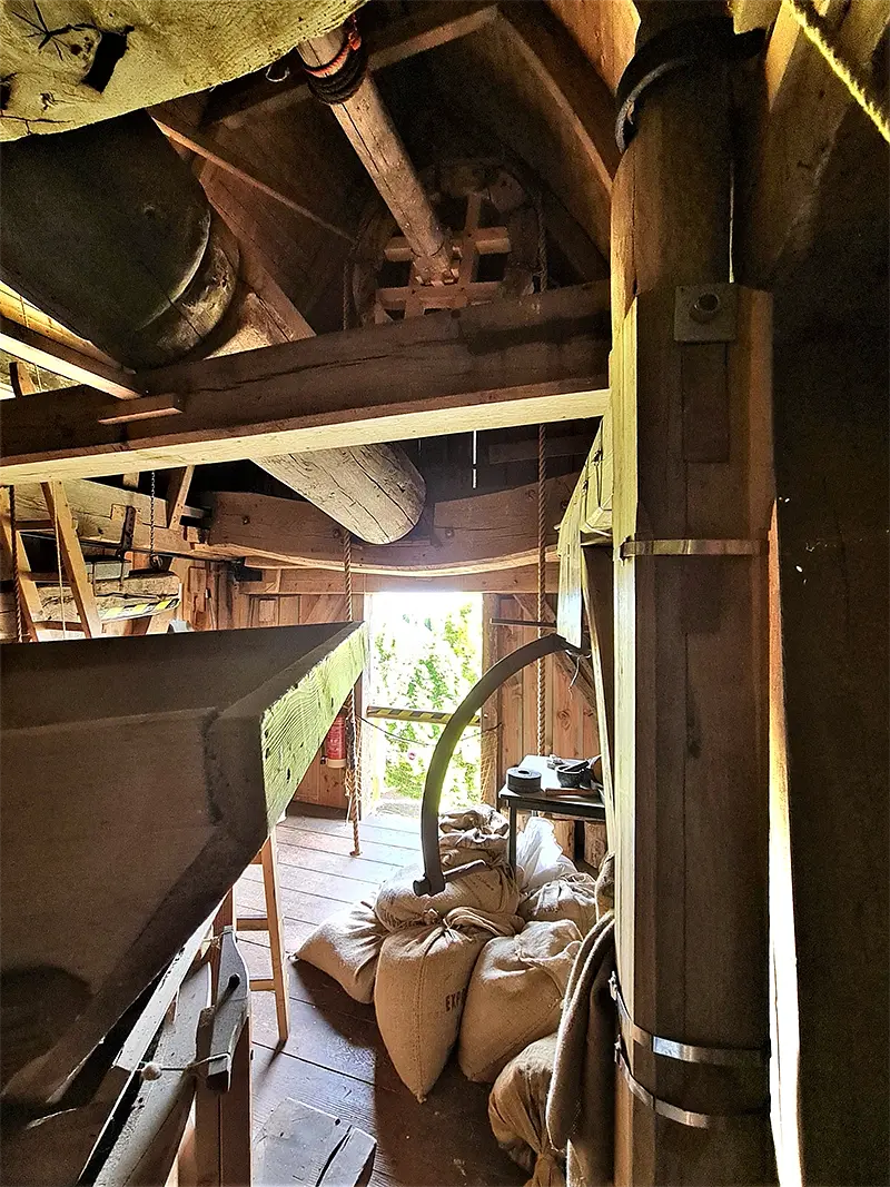 18, Molen 12194 Windlust (Nistelrode), Pieter Zuijkerbuijk (2-10-2022) | Database Nederlandse molens