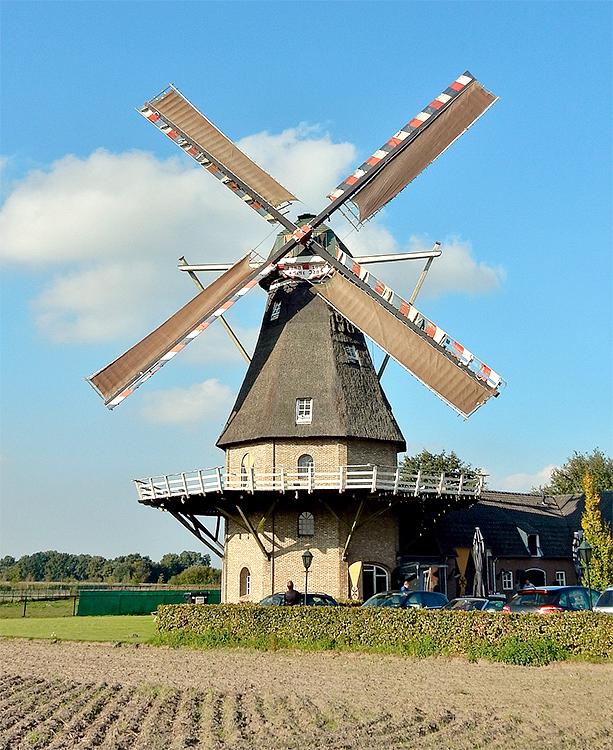 Molen 10007 Sint Jan (Oerle), Tony Hop (4-10-2015) | Database Nederlandse molens