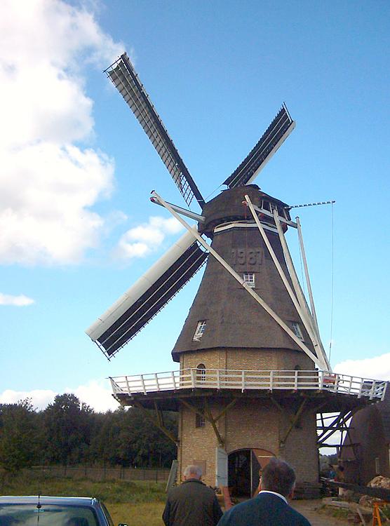 2, Molen 10007 Sint Jan (Oerle), Rob Simons (7-10-2006) | Database Nederlandse molens