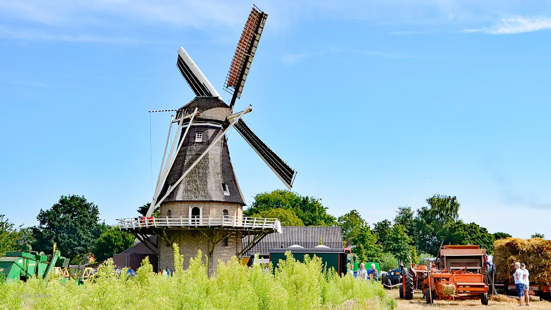 3, Molen 10007 Sint Jan (Oerle), Jan Kraker (12-8-2018)Dorsdag in Oerle. | Database Nederlandse molens