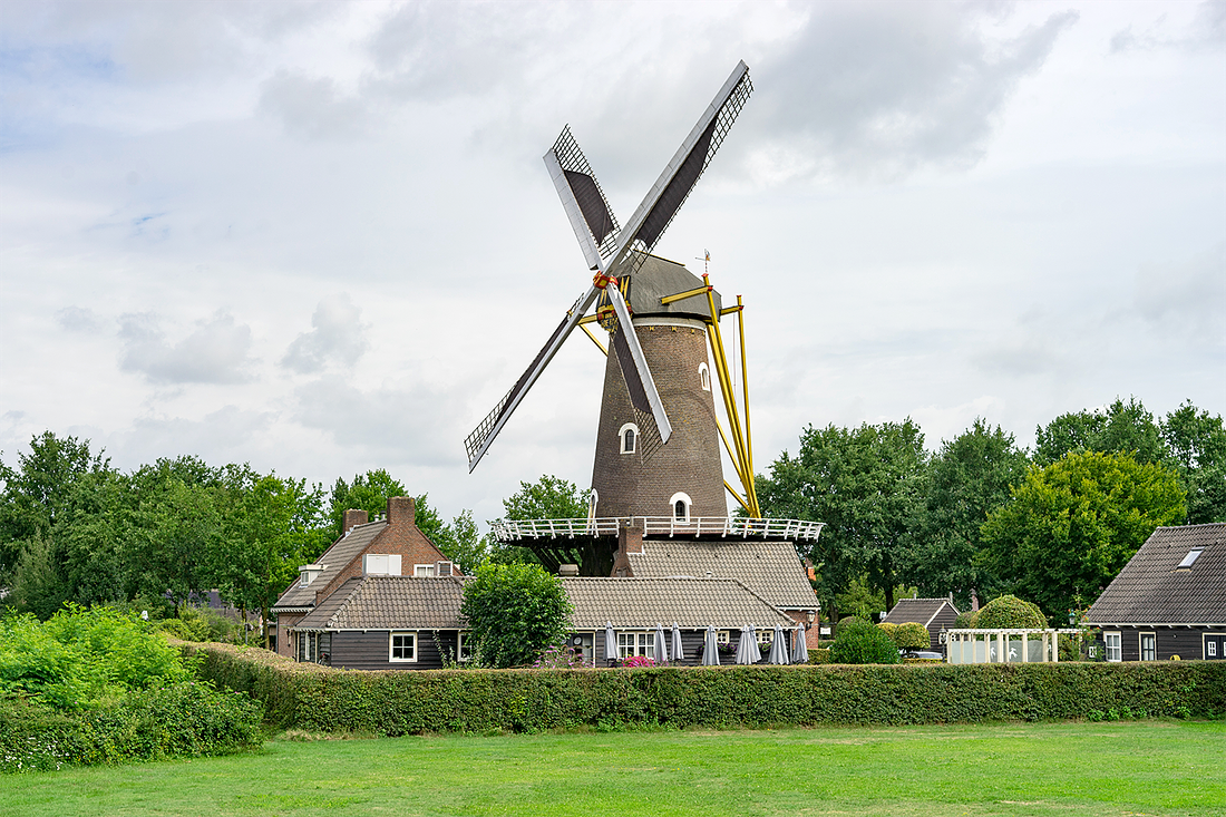 1, Molen 02616 De Korenaar (Oirschot), Marcel van Nies (27-7-2017) | Database Nederlandse molens