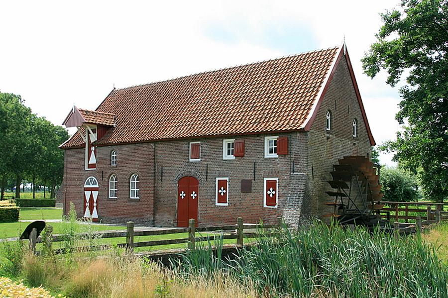 3, Molen 01952 (watermolen) (Oploo), Foto. John Scholte (29-7-2013) | Database Nederlandse molens