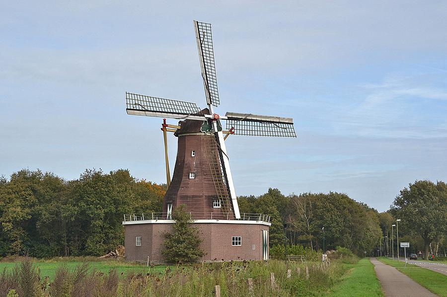 4, Molen 06398 Sint Victor (Zeeland-Oventje), Rob Pols (23-10-2014). | Database Nederlandse molens