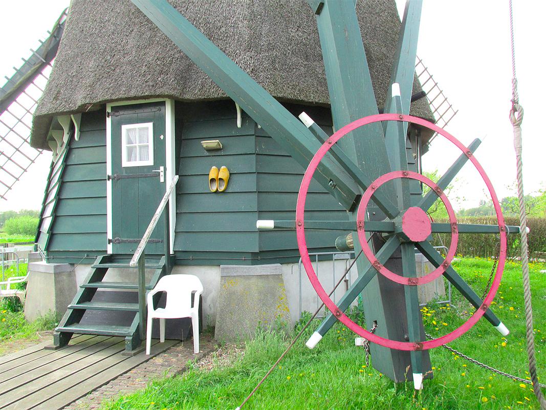 6, Molen 12357 De Veer (Haarlem), Piet Glasbergen (12-5-2013) | Database Nederlandse molens