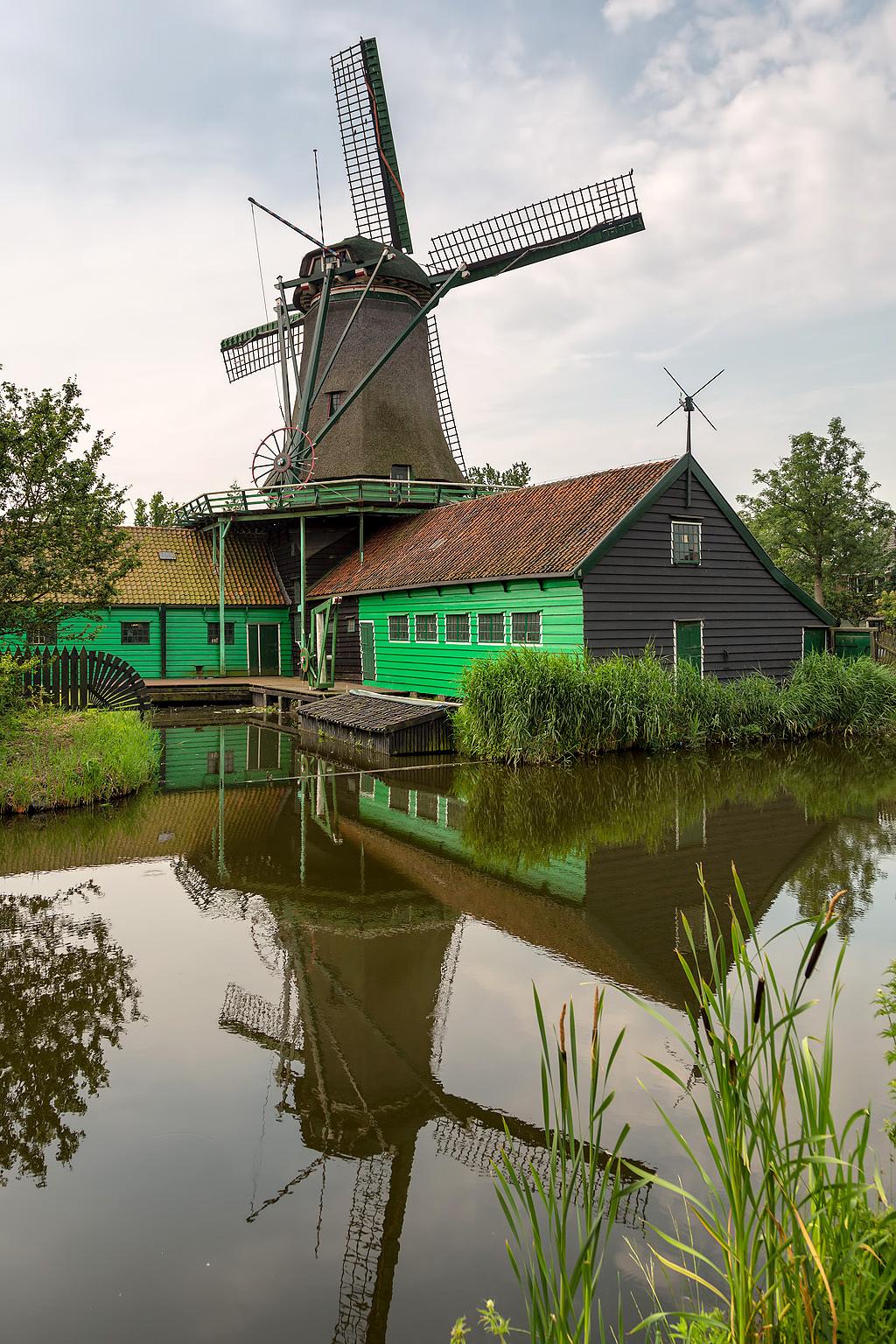 2, Molen 01060 Het Pink (Koog aan de Zaan), Bram van Broekhoven (5-7-2012). | Database Nederlandse molens