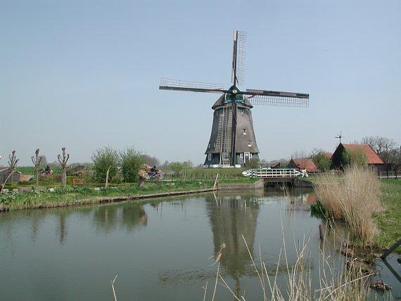 5, Molen 00242 Nekkermolen (Neck), Joop Vendrig (21-4-2003) | Database Nederlandse molens