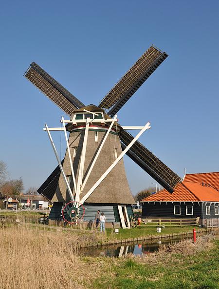 3, Molen 00170 De Otter (Oterleek), Donald Vandenbulcke (23-3-2012) | Database Nederlandse molens