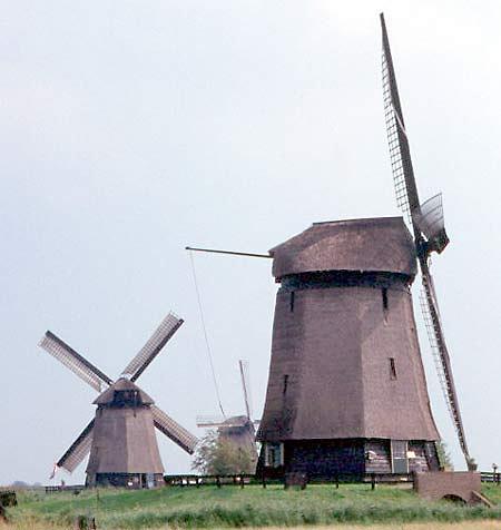 7, Molen 00130 Ondermolen C (Schermerhorn), Ondermolens C, D en Bovenmolen E  Willem Jans (30-9-2001). | Database Nederlandse molens