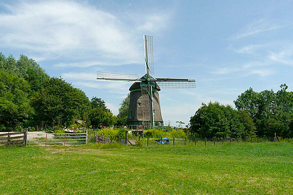 1, Molen 00777 b Westuit No. 7 / Koggemolen (Aartswoud), Gerard Roomer (26-06-2009) | Database Nederlandse molens