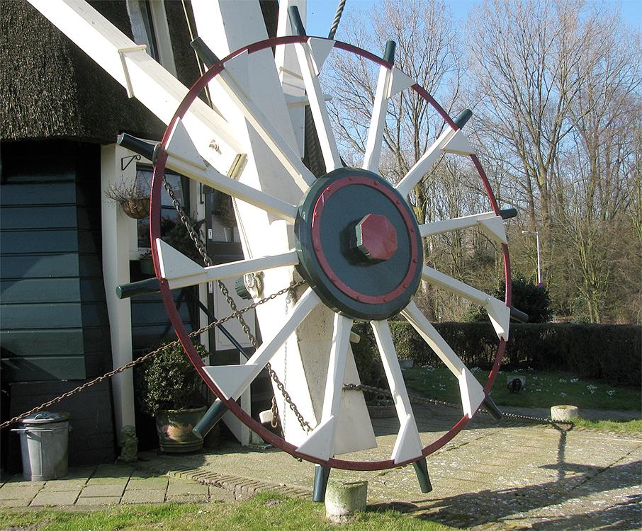 10, Molen 06912 De Riekermolen (Amsterdam), Piet Glasbergen (5-3-2013) | Database Nederlandse molens