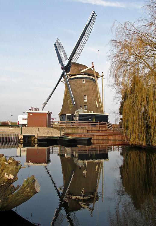 4, Molen 01076 Hollandia (Ankeveen), Piet Glasbergen (16-3-2015). | Database Nederlandse molens