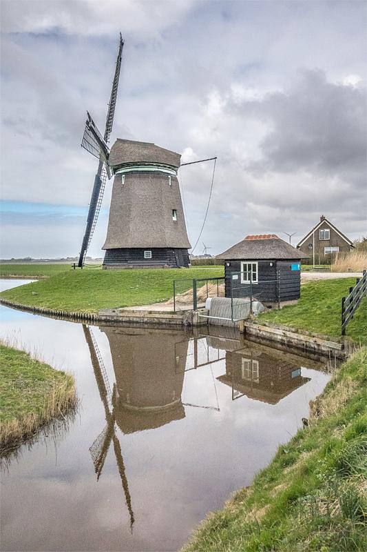 2, Molen 00323 Molen L-Q (Burgervlotbrug), Johan Habing (28-3-2019) | Database Nederlandse molens