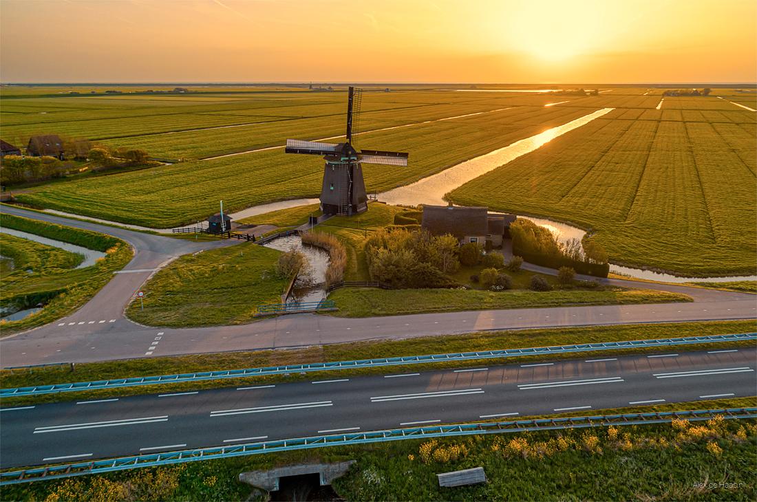 4, Molen 00323 Molen L-Q (Burgervlotbrug), Alex de Haas (22-4-2019) | Database Nederlandse molens