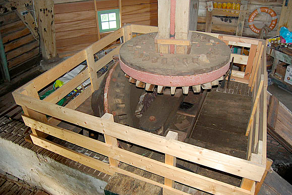 8, Molen 00323 Molen L-Q (Burgervlotbrug), Rob Pols (12-08-2009) | Database Nederlandse molens