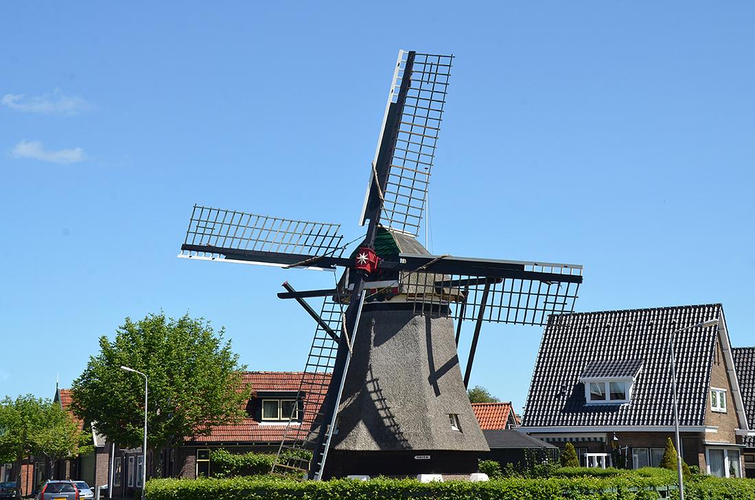1, Molen 00345 De Hoop (Den Oever), René Speur (6-6-2015) | Database Nederlandse molens