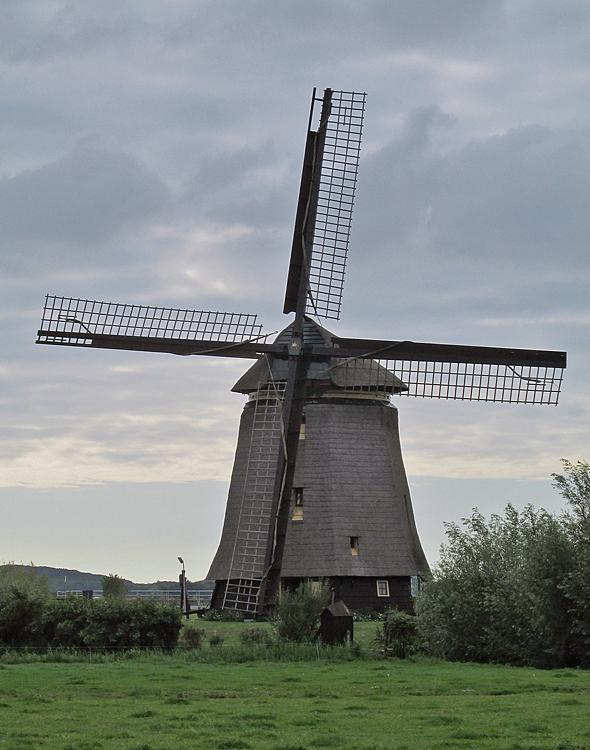6, Molen 01101 Bosmolen (Egmond aan den Hoef), Piet Glasbergen (2-9-2014). | Database Nederlandse molens