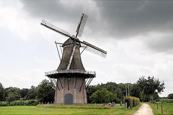 4, Molen 10683 De Star (Balkbrug), Eddy Blenke (11-8-2009) | Database Nederlandse molens