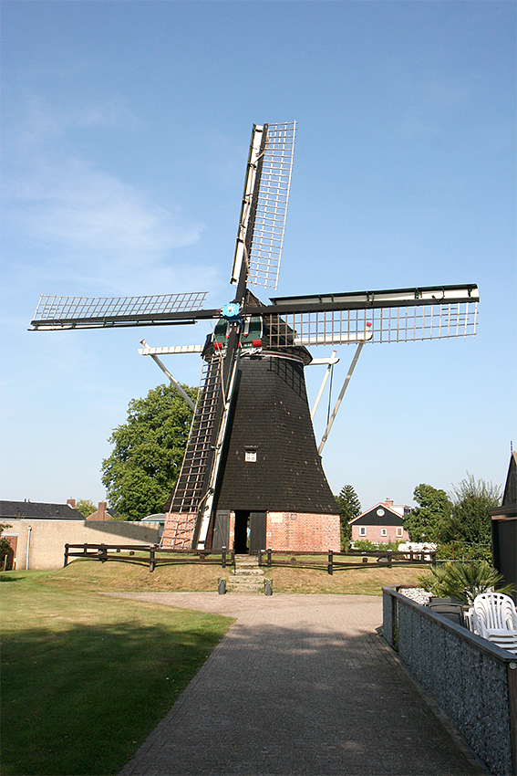 Molen 02681 Nieuwe Molen / Sint Nicolaasmolen (Denekamp), Ronald Bakker (10-9-2017) | Database Nederlandse molens