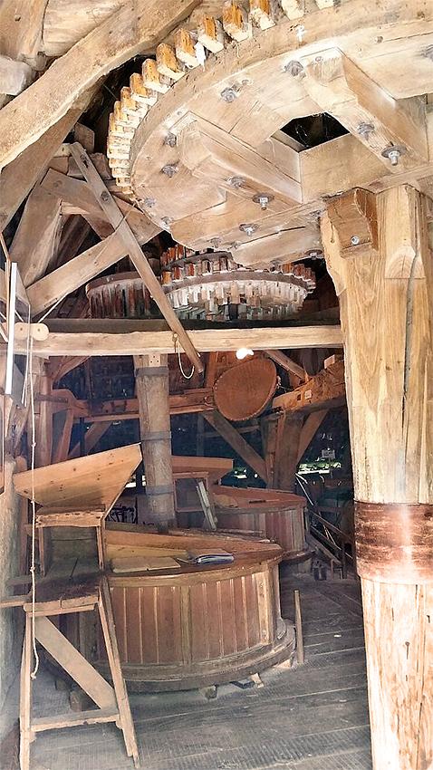 14, Molen 00904 Oostendorper Molen (Haaksbergen), Pieter Zuijkerbuijk (10-9-2017) | Database Nederlandse molens