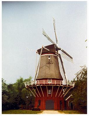 4, Molen 02703 De Pionier (Slagharen), Rob Pols (juli 1984). | Database Nederlandse molens