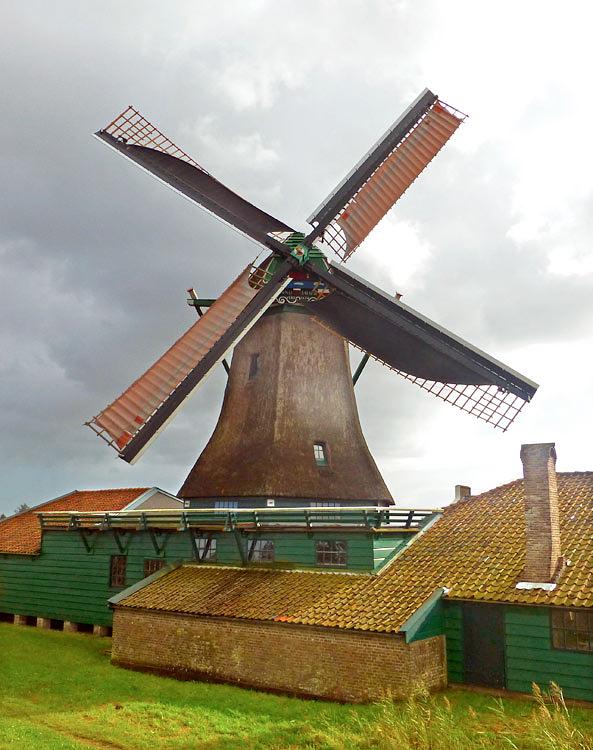 Molen 01067 De Schoolmeester (Westzaan), Arie Butterman (22-10-2014) | Database Nederlandse molens