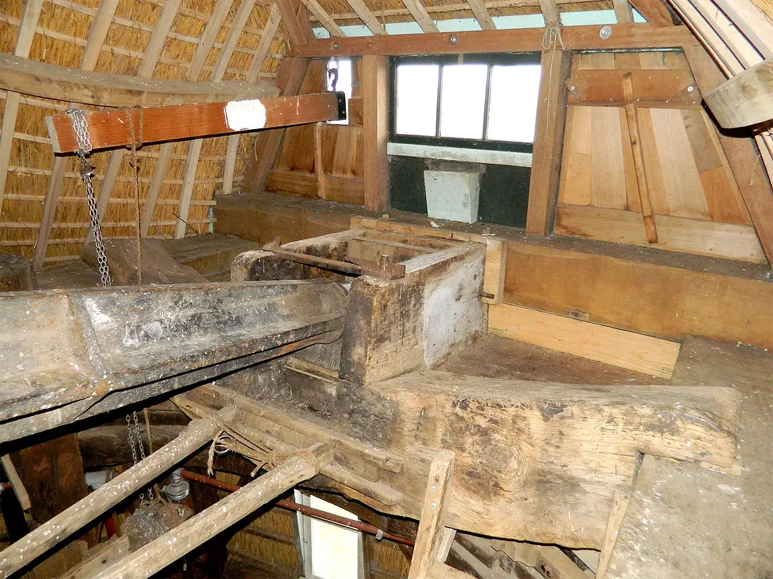 18, Molen 05153 De Stofmolen (Wijdenes), Vincent Mepschen (10-12-2022)De 'De Prins van Oranje'-as. | Database Nederlandse molens