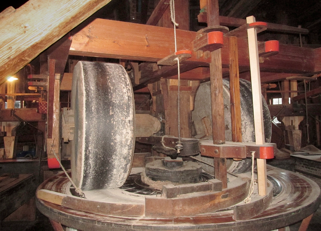 15, Molen 12189 De Bonte Hen (Zaandam), Piet Glasbergen (26-11-2017) | Database Nederlandse molens