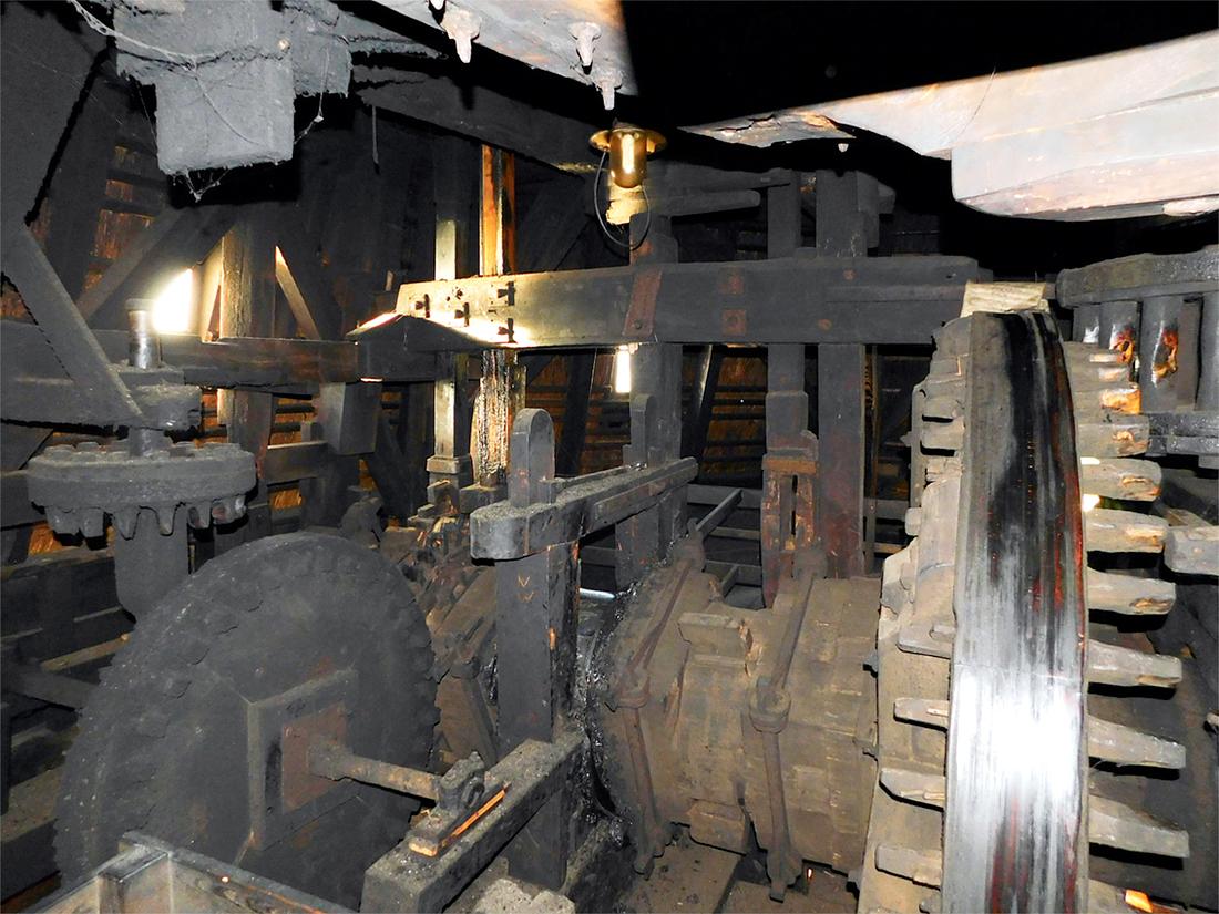 9, Molen 11754 De Zoeker (Zaandam), Piet Glasbergen (15-11-2018) | Database Nederlandse molens