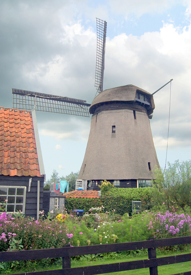 2, Molen 00156 Poldermolen K (Zuidschermer), Riet van Drie (20-8-2017) | Database Nederlandse molens