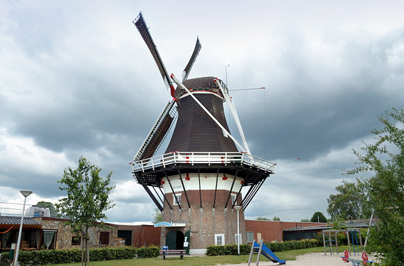 4, Molen 02715 De Hoop (Almelo), Eddy Blenke (16-6-2008). | Database Nederlandse molens