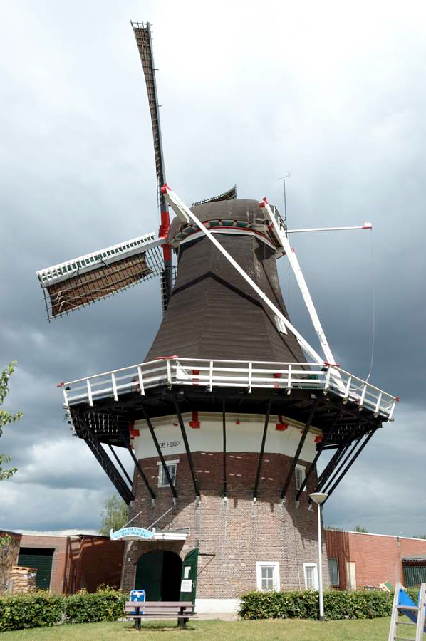2, Molen 02715 De Hoop (Almelo), Eddy Blenke (16-6-2008) | Database Nederlandse molens