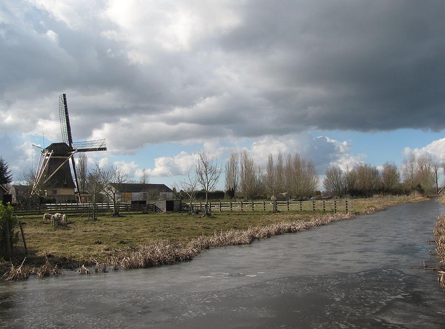 3, Molen 00997 De Veenmolen (Wilnis), Piet Glasbergen (13-3-2013). | Database Nederlandse molens