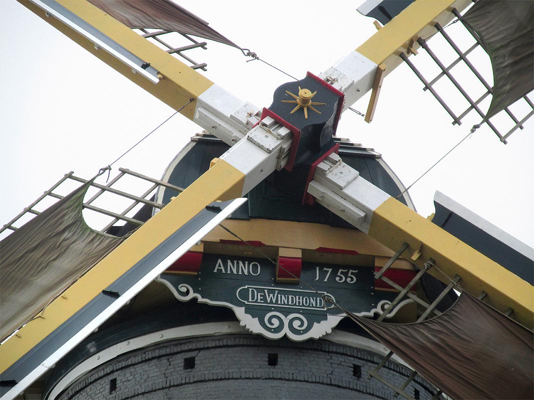 6, Molen 00042 De Windhond (Woerden), Piet Glasbergen (2-4-2014) | Database Nederlandse molens