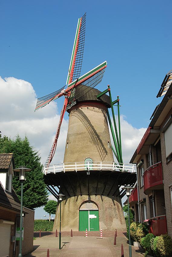 Molen 03488 b Stadsmolen (Axel), Harmannus Noot (9-9-2015) | Database Nederlandse molens