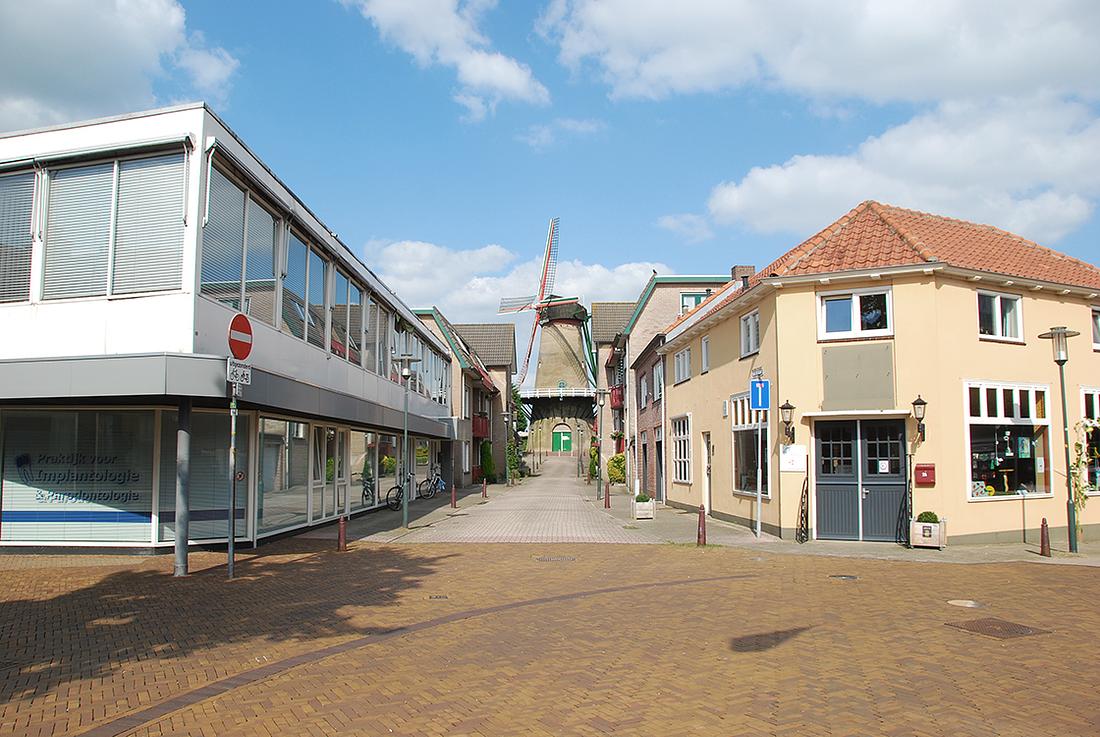 2, Molen 03488 b Stadsmolen (Axel), Harmannus Noot (9-9-2015) | Database Nederlandse molens