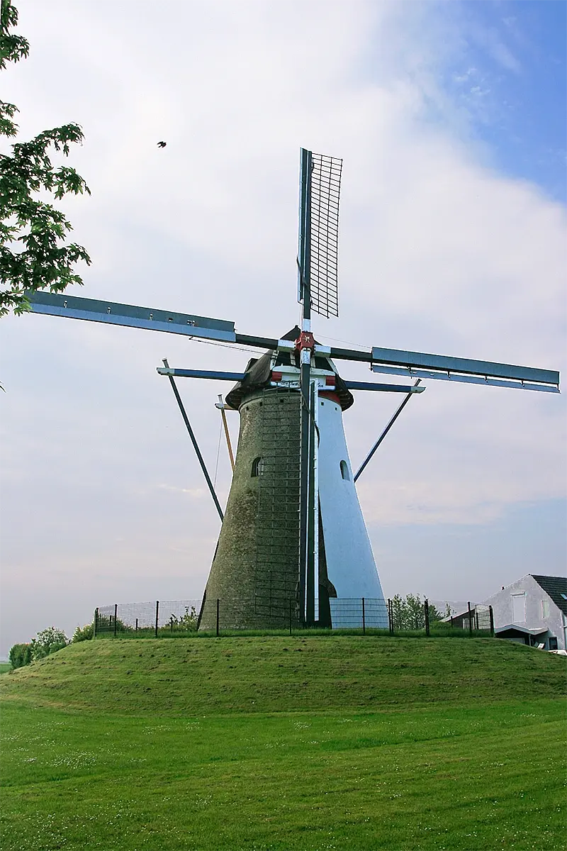 Molen 03537 De Oude Molen (Colijnsplaat), Ton Koorevaar (24-5-2012). | Database Nederlandse molens