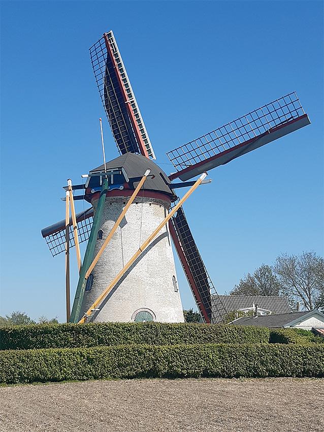 3, Molen 01879 Aeolus (Dreischor), Jeroen van Dijke (22-4-2020)De molen draait voor het eerst na de grote herstelbeurt. | Database Nederlandse molens