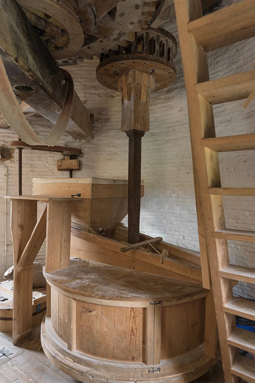 15, Molen 04902 De Lelie (Elkerzee / Scharendijke), Marcel van Nies (8-9-2018) | Database Nederlandse molens