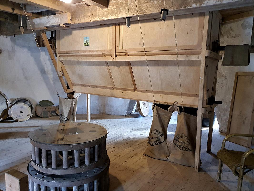 11, Molen 03545 De Graanhalm (Gapinge), Pieter Zuijkerbuijk (2-11-2019) | Database Nederlandse molens